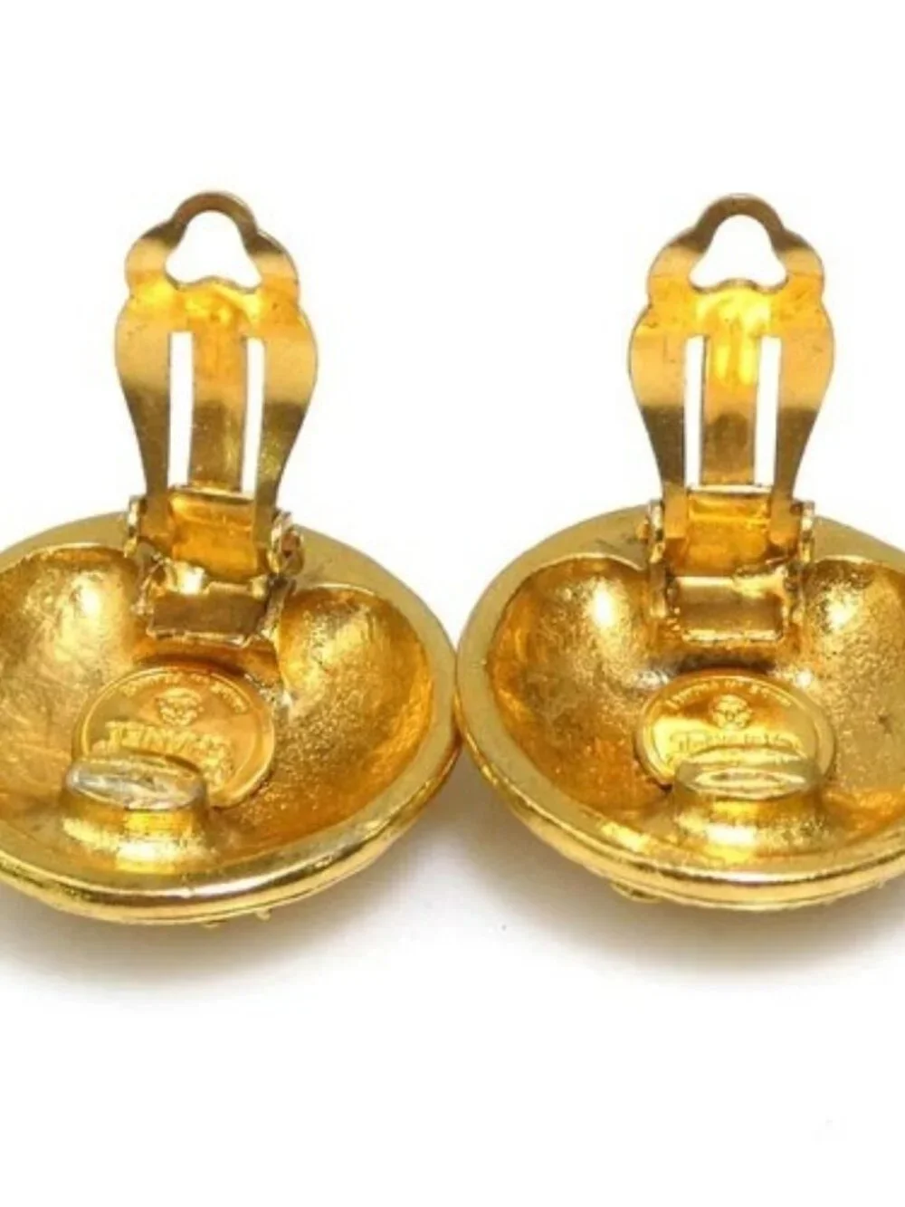 Auth CHANEL Logo Clip on Earrings Gold Metal - e60925k